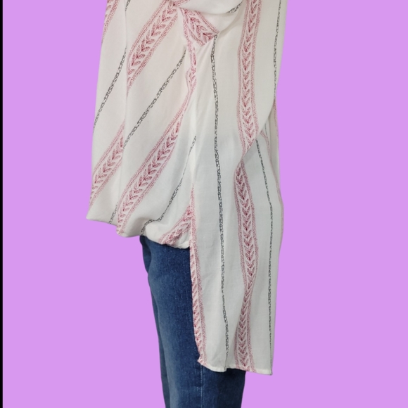 Elan High- Low Long Sleeve Drapey Top - Picture 7 of 10